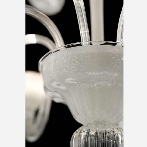 Elegante Murano Glass Chandelier