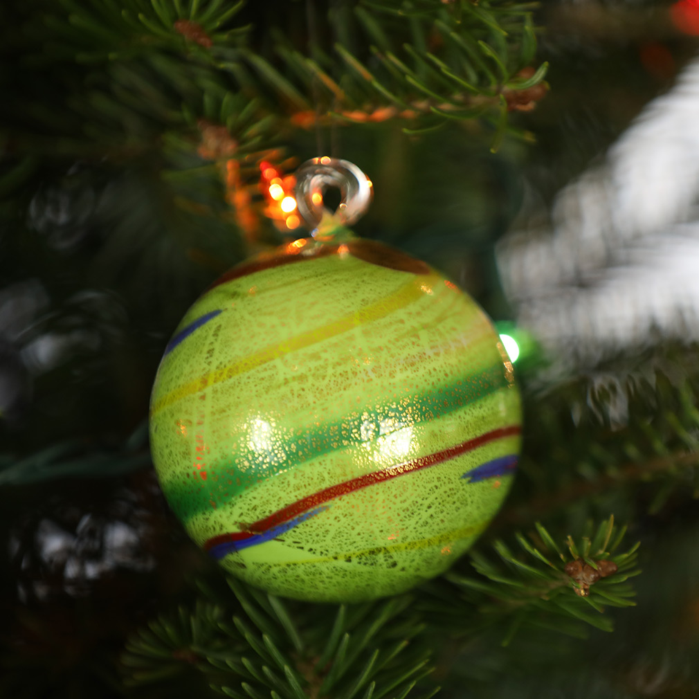 Murano Glass Medium Christmas Ornament - Green Swirls