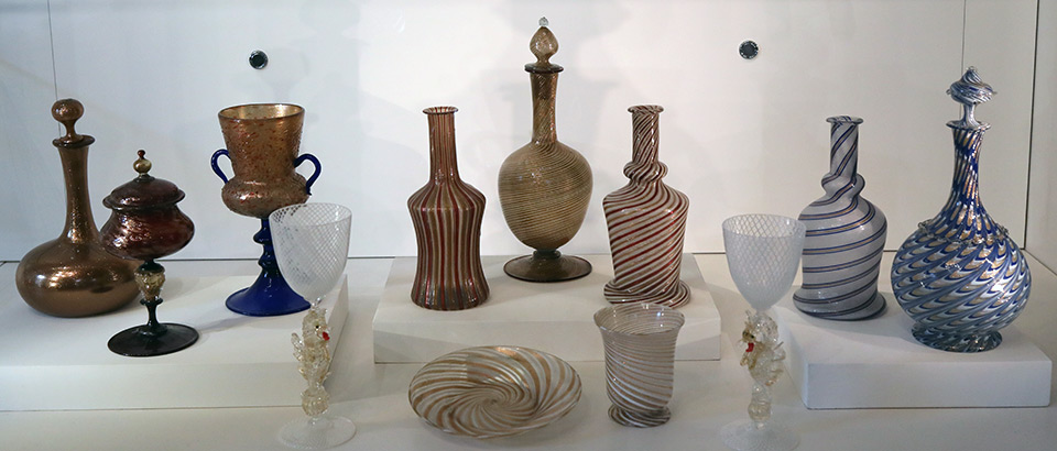 File:Murano Glass Museum 27022015 Avventurina 02.jpg - Wikipedia